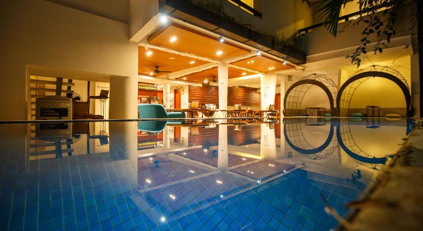 Cheers Social Apartment & Hotel - image 3