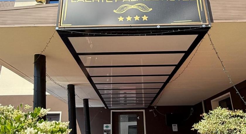 莫利亚诺威尼托 LAERTE PALACE HOTEL 4星级 酒店 泳池