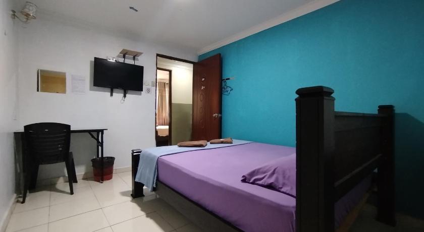 Image of Standard Queen Room 10