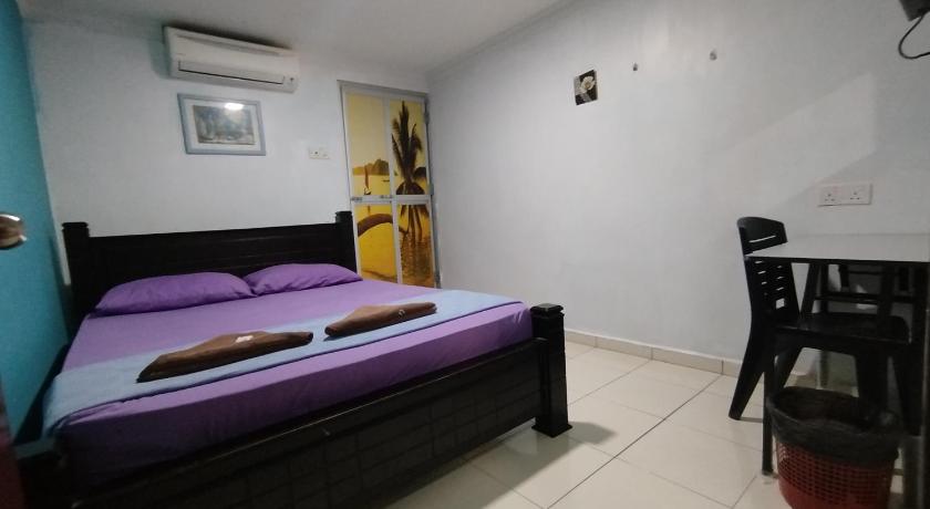 Image of Standard Queen Room 11