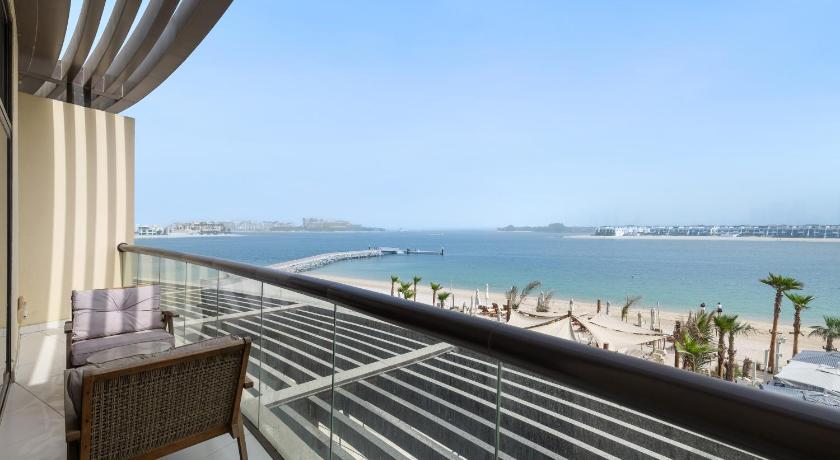 Beachfront Boho Bliss Direct Beach Access