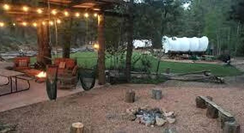 얼턴 (UT) Family-Friendly Wagon Perfect for a Unique Glamping Experience in Utah 3성급 숙소 부대시설