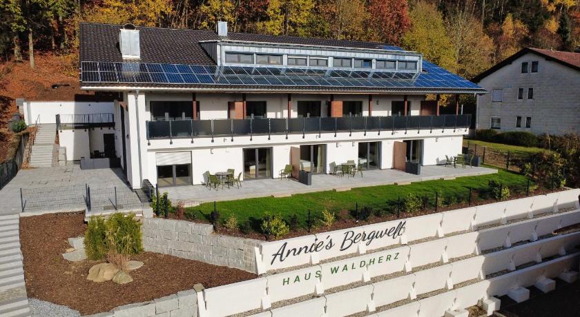Annies Bergwelt Haus Waldherz