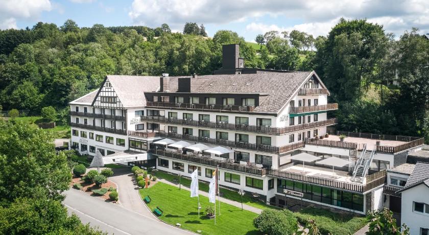 Sauerland Alpin Hotel