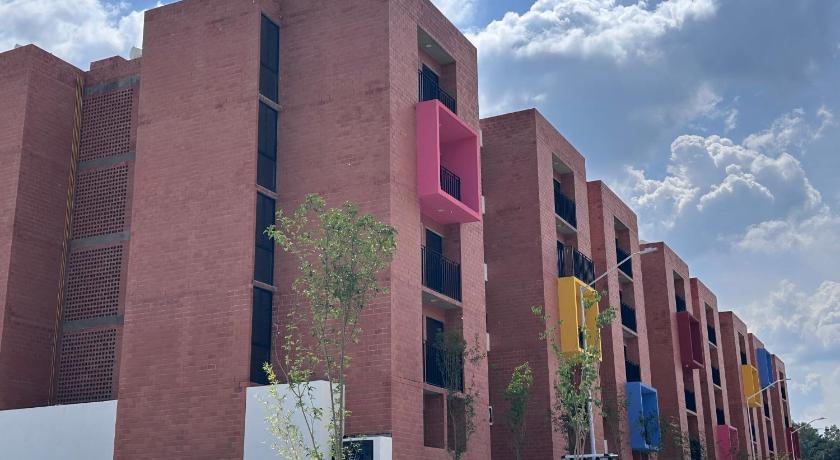 サポパン Depa nuevo cerca del Akron, ITESO, Periferico Sur 4つ星 シングルルーム スイート