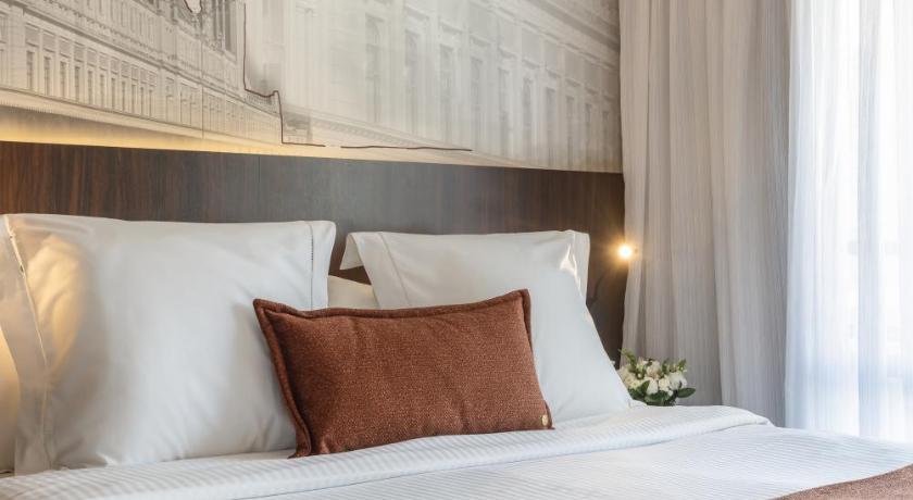 Image of Queen Suite 3