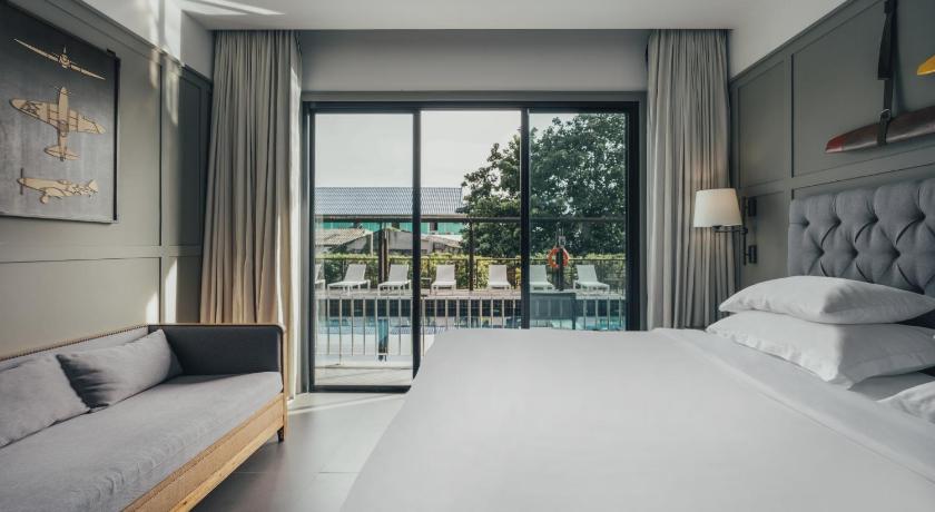 Phuket Sugar Marina Hotel - AVIATOR - Phuket Airport 4-Star Hotel pool