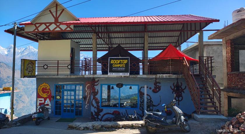 Rooftop Campsite Munsyari