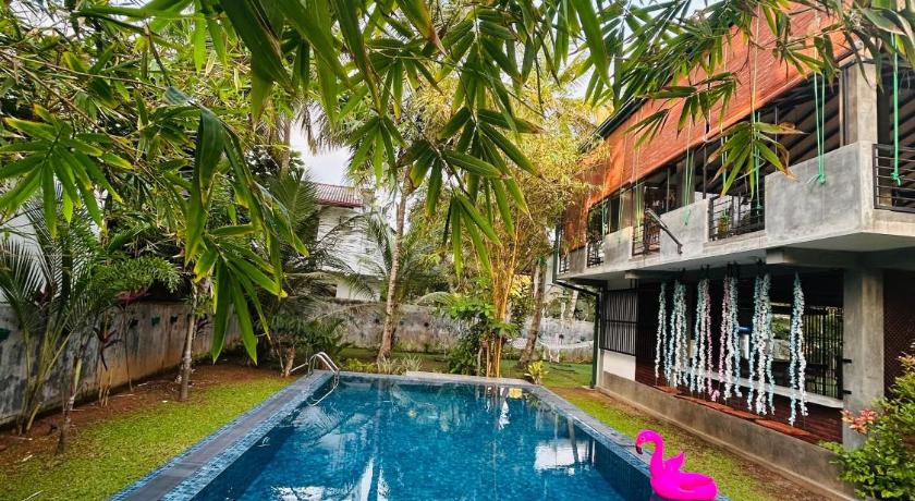 moments hotel & restaurant - image 12