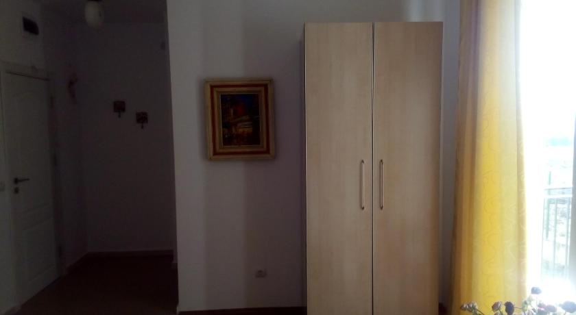Belvedere Apartments photo
