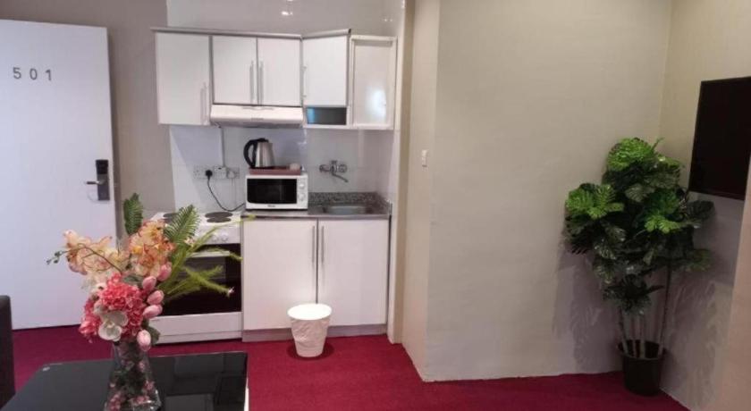 クウェートシティ Bue waves 3つ星 ゲストハウス ロビー