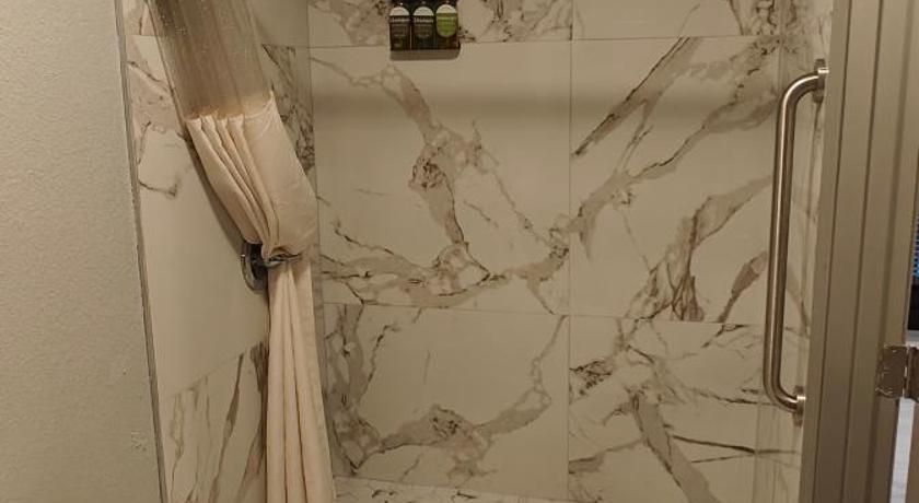 Image of King Room with Mountain View 5