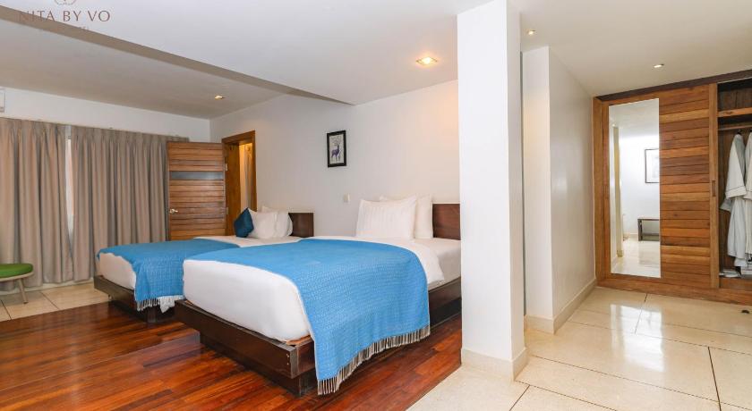 Image of Family Suite with Balcony 1
