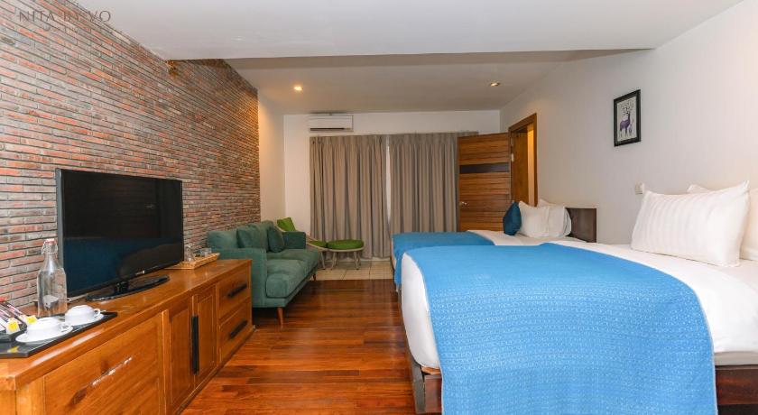 Image of Family Suite with Balcony 0