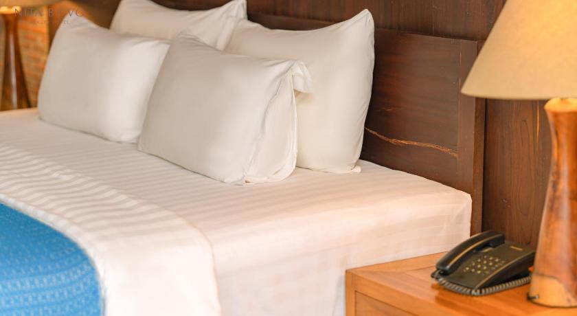Image of King Suite with Balcony 10