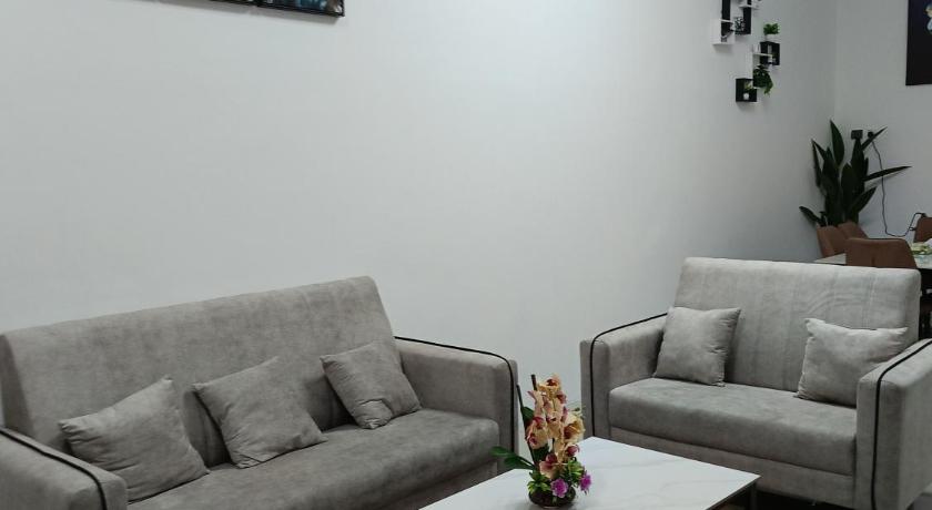 クアラ・リピス Inara Homestay 2つ星 シングルルーム プール