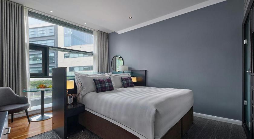 Image of Signature Room, Guest room, 1 King 3