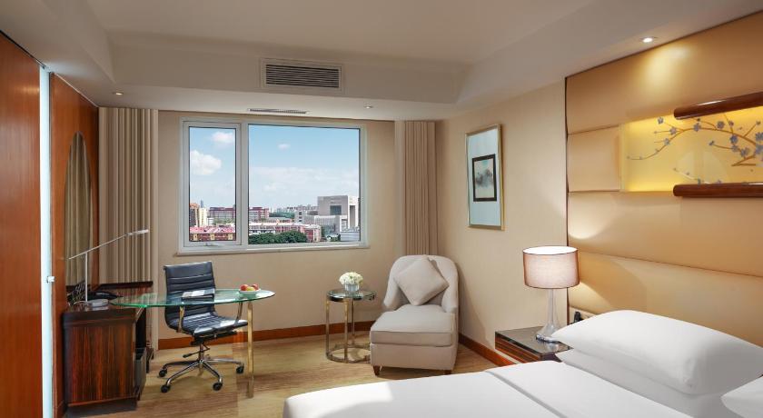 Image of Executive City View King Room 4