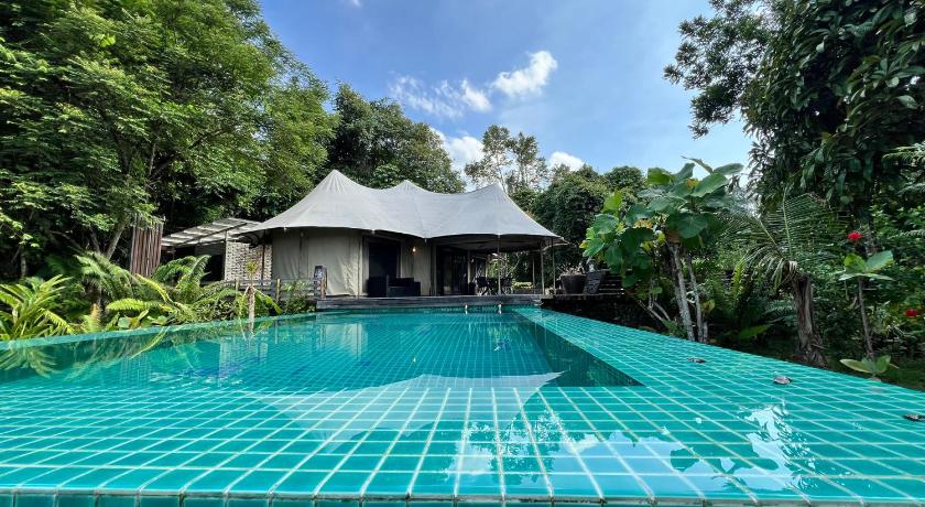 Image of Glamping Pool Villa 4