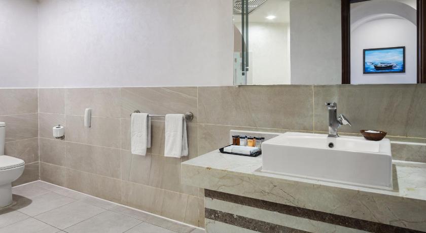 รูปของห้องจูเนียร์สวีทพร้อมวิวทะเล (Junior Suite with Sea View) 9