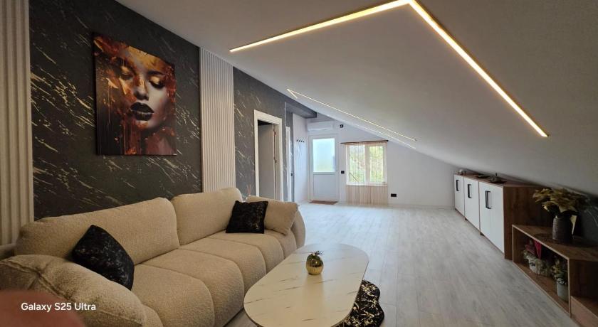 Cazare Văleanca Lux