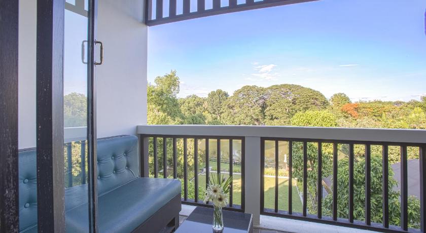 Image of Junior Suite River View 1