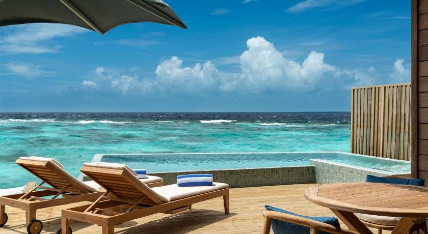 Image of Deluxe Ocean Pool Villa 7