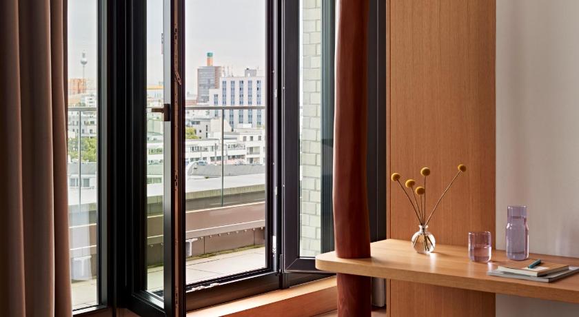 Berlin Gaijin Hotel 4-Star Hotel pool