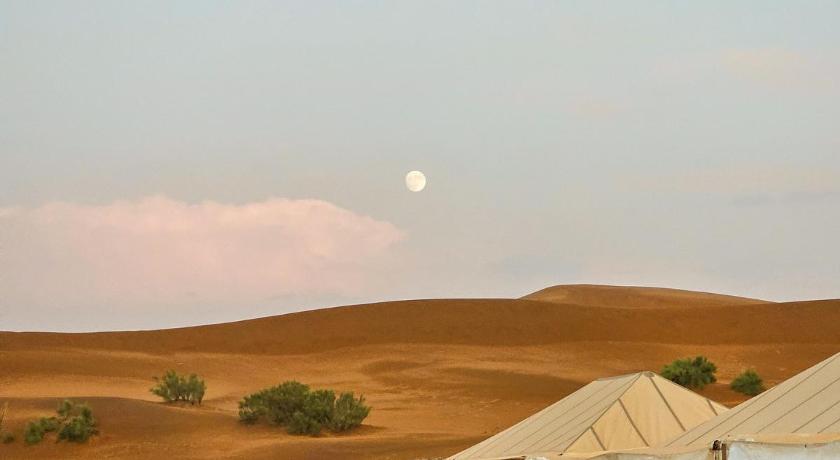 Merzouga Glossy Camp