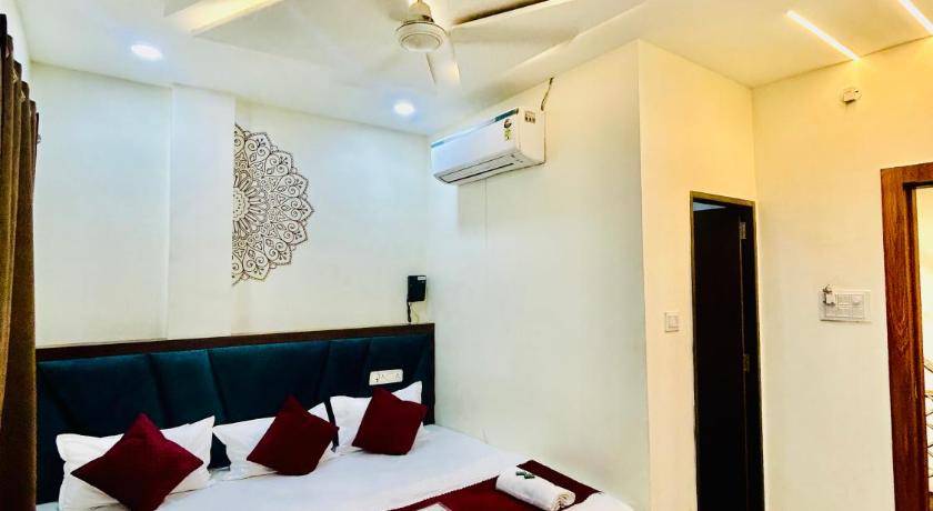 Hotel Shree - image 23