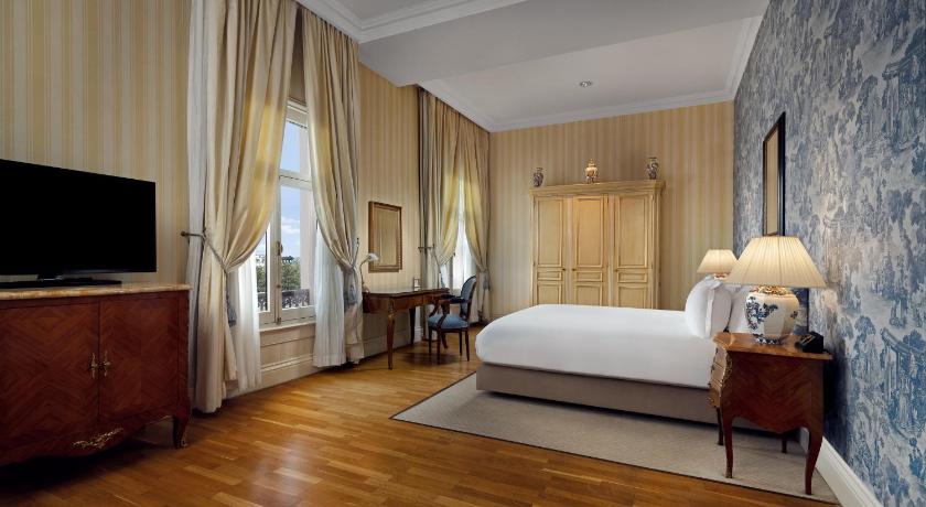 Image of Junior Suite River View 3