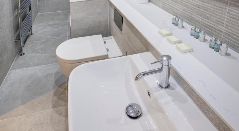 Image of Superior Double Room 2