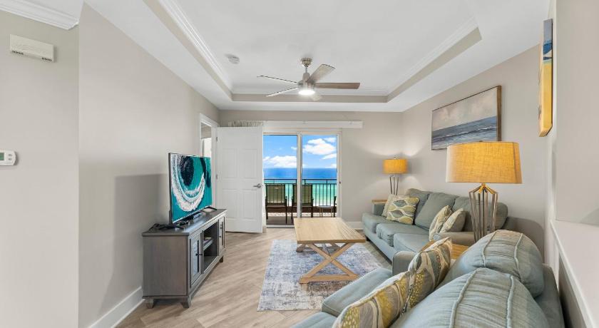 Image of Two-Bedroom House 9