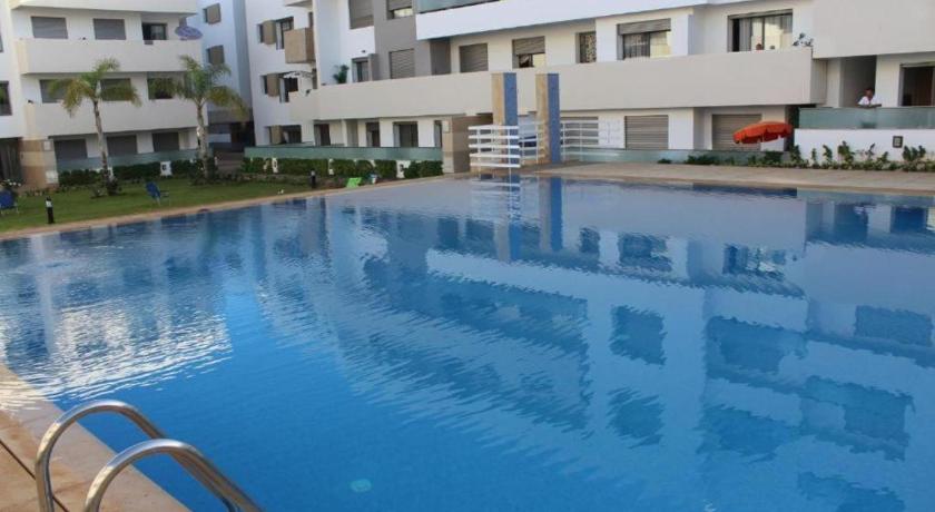 MOHAMMEDIA piscine et plage