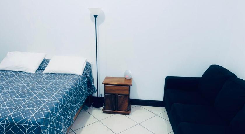 Image of Budget Double Room 4