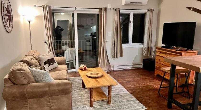 林肯 (NH) Lovely 1 Bedroom Apt with Amazing Views and Amenities 5星级 住宿 客房