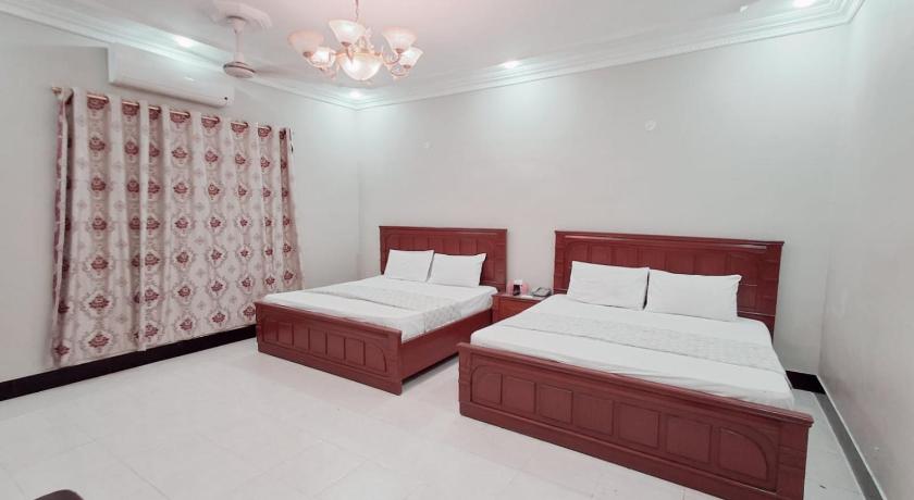 Gulshan family Guest House - image 13