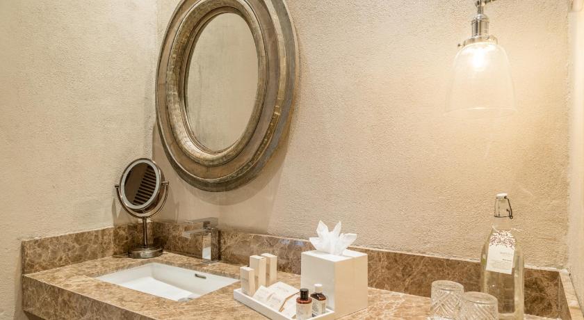 Image of Standard Double Room 2