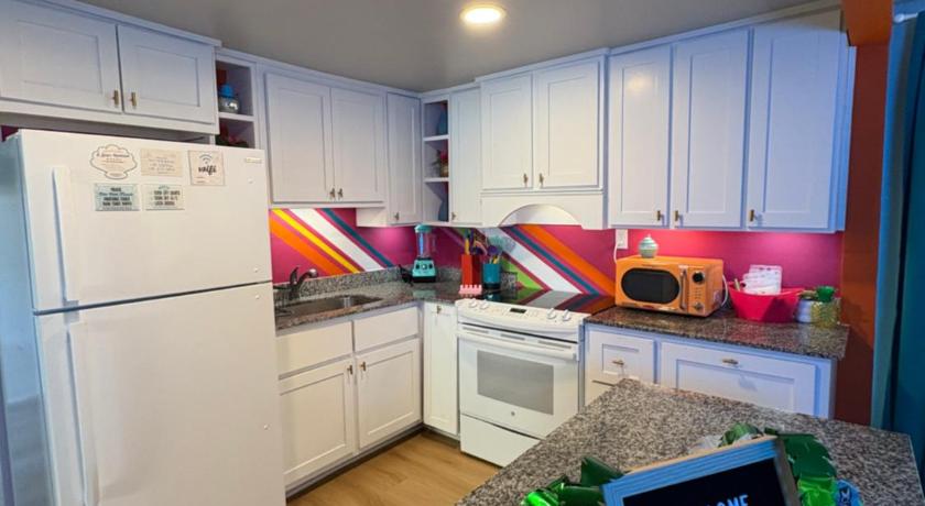 템플 (TX) Casa Amor Texas A Vibrant Villa near BS&W with King Bed 2성급 숙소 부대시설