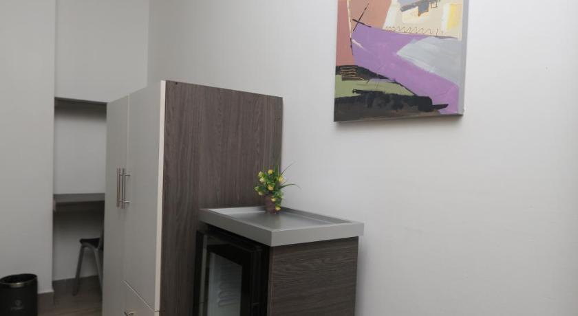 Image of Deluxe Room with City View 17