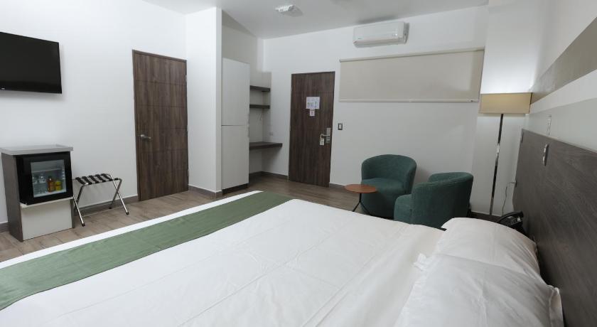Image of Junior Suite 9