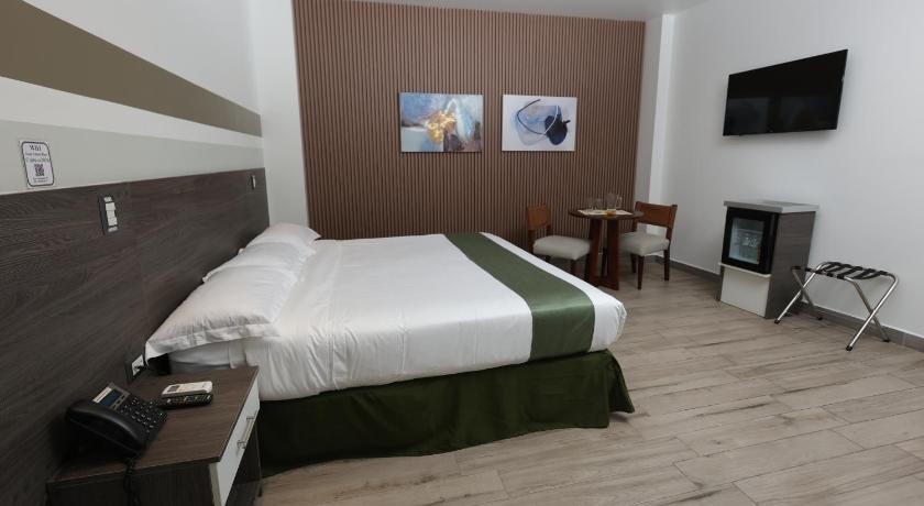Image of Junior Suite 6