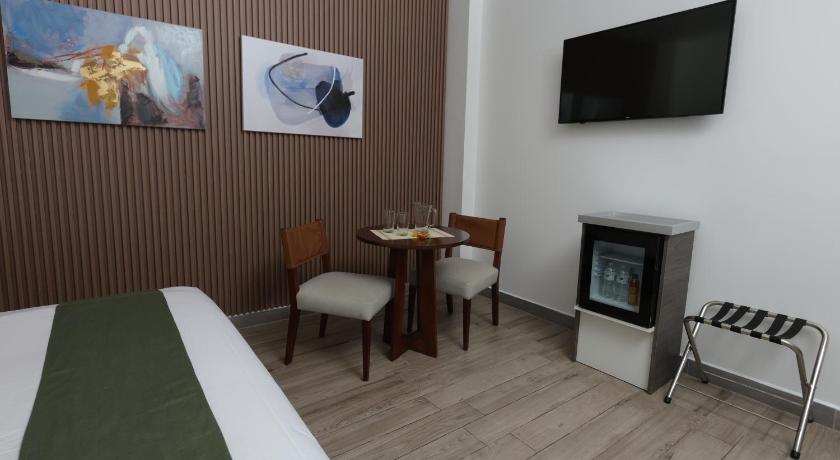 Image of Junior Suite 13