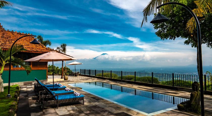 Image of 2 Bedroom Deluxe Pool Villa 3