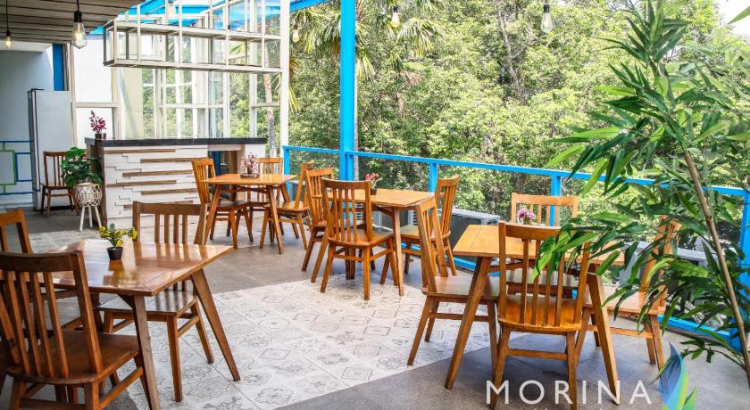Sunrise Hotel - image 4