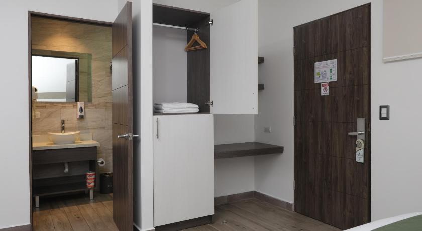 Image of Duplex Quadruple Room 12