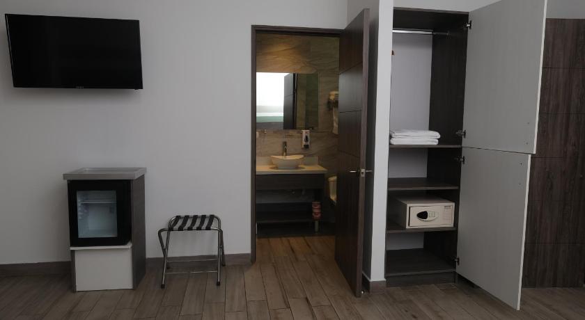 Image of Duplex Quadruple Room 11