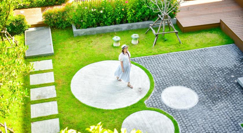 The Kite Hotel Bangsaen by Koko - image 9
