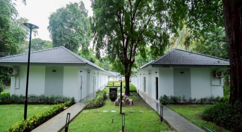 Image of Garden Room 1