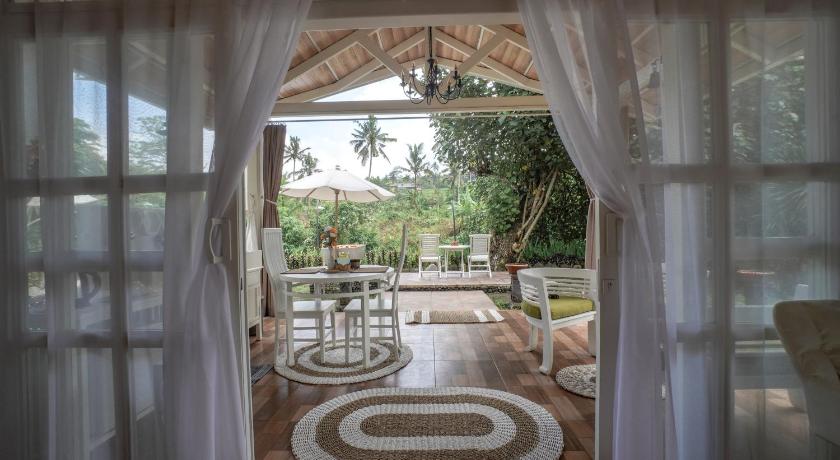 バリ The River Island Sidemen ホテル 外観